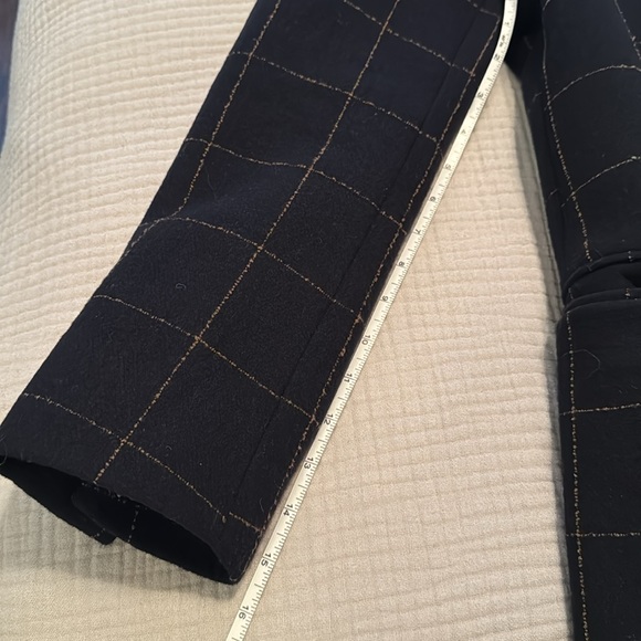 Express Overcoat (Hemmed) - Picture 7 of 7